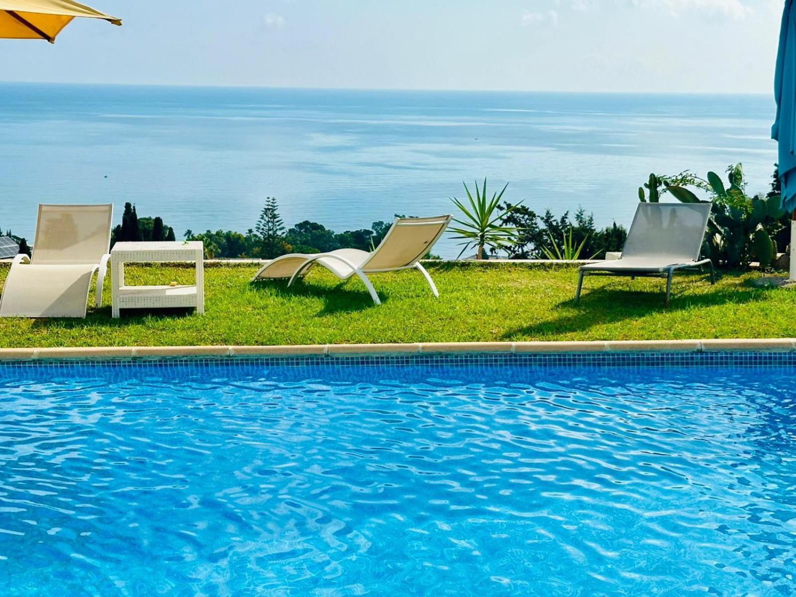 Oasis Santorina Pool Sea Sky *